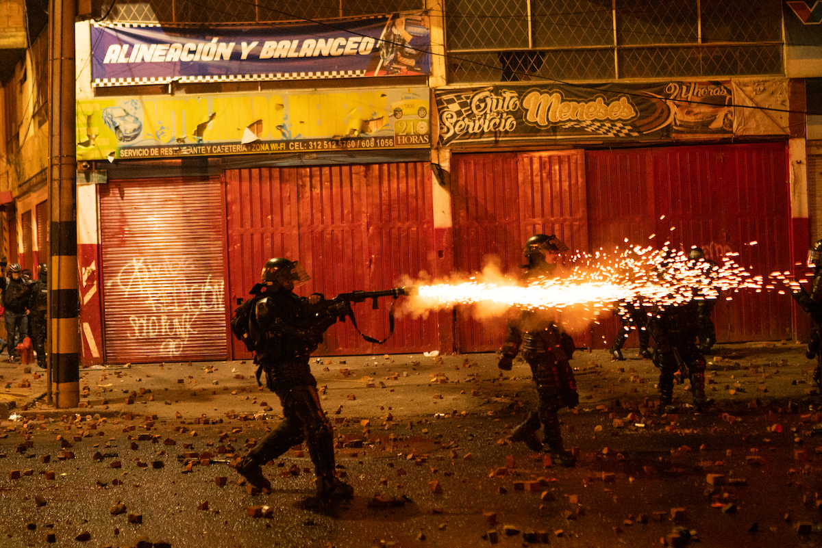 Bogota - Colombie, tirs des forces de sécurité, mai 2021